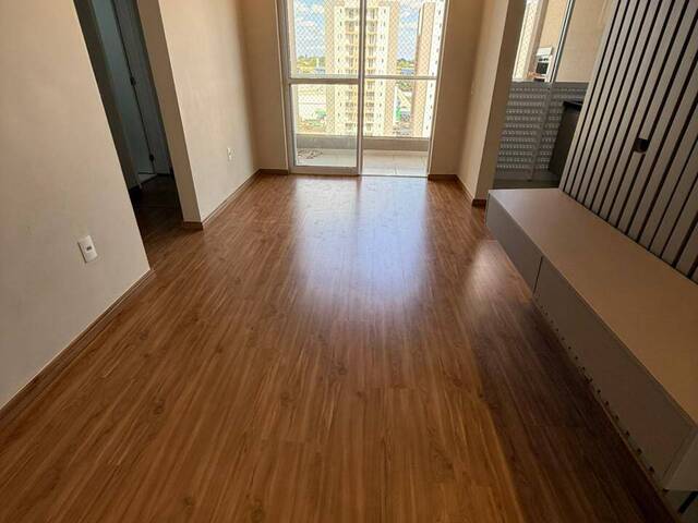 #72 - Apartamento para Venda em Hortolândia - SP