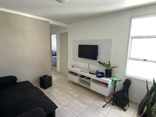 #76 - Apartamento para Venda em Hortolândia - SP - 1